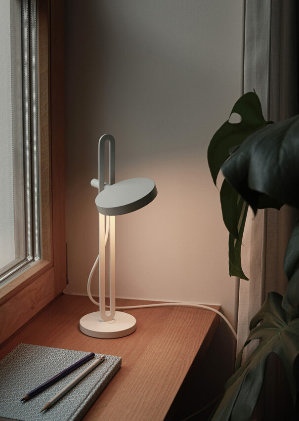 Echo Table Lamp white — caussa